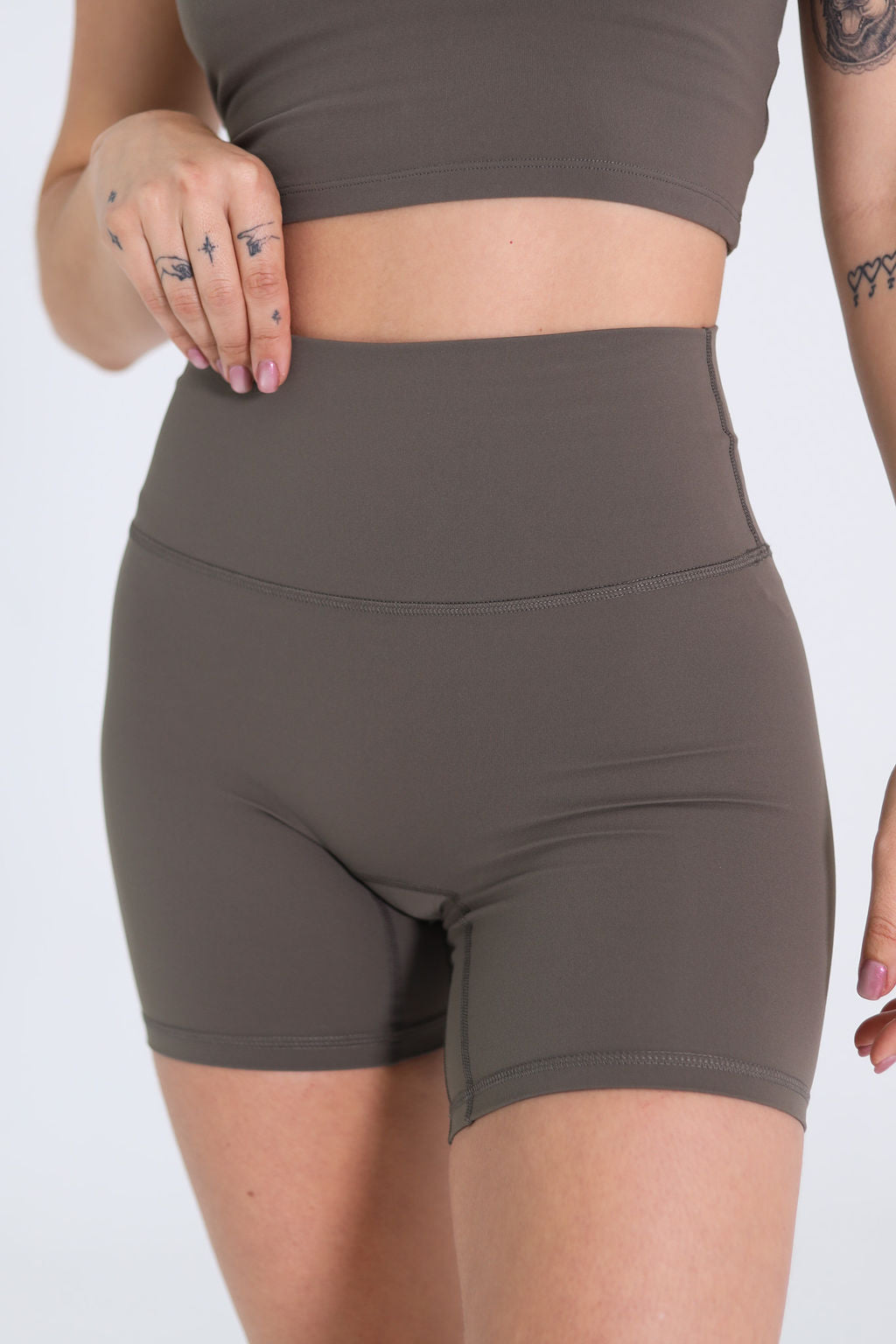 Studio Shorts | Olive