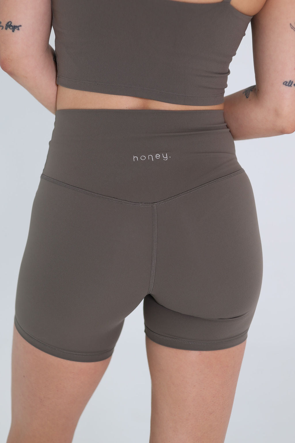 Studio Shorts | Olive