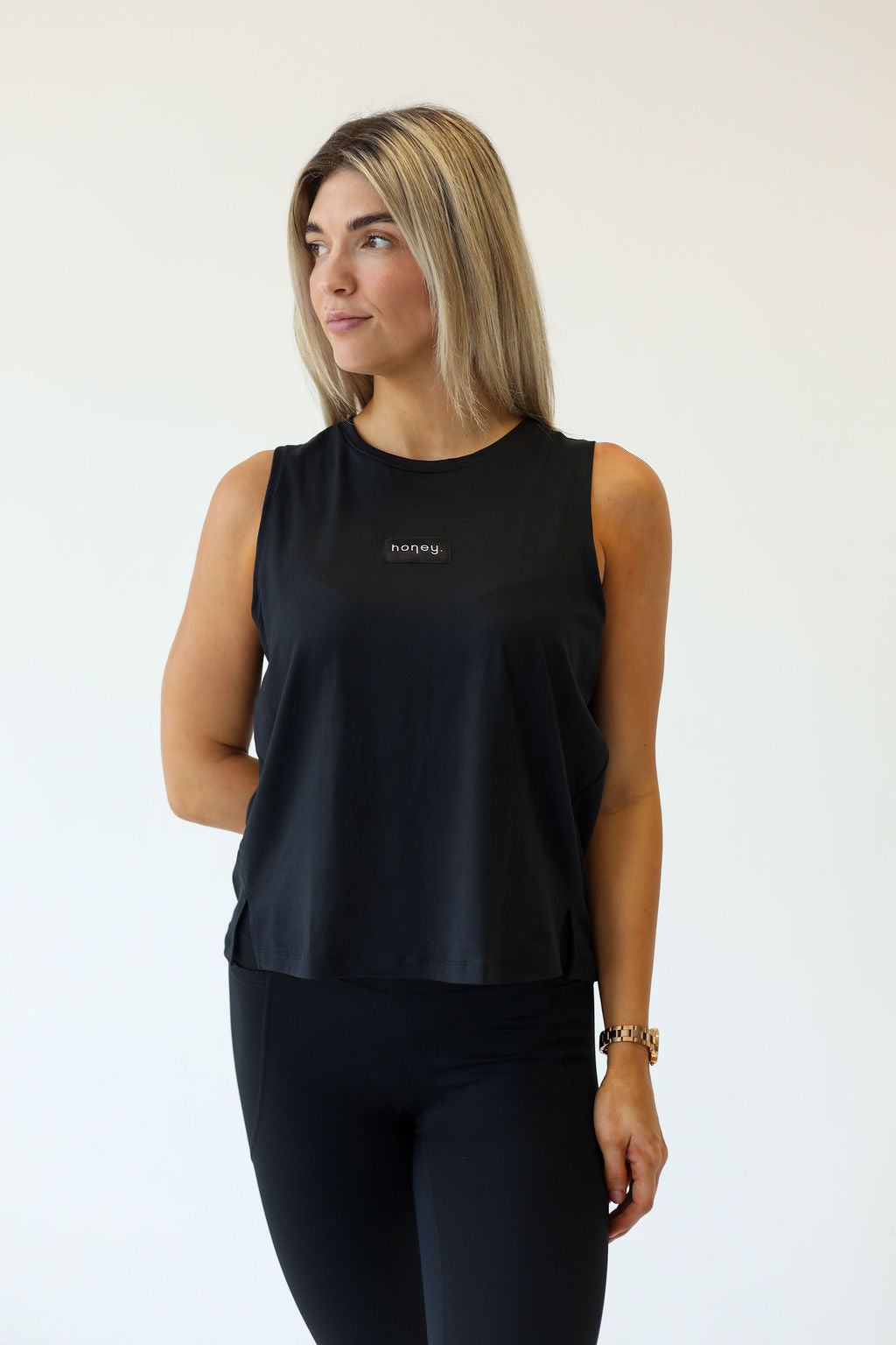 Staple Top | Black