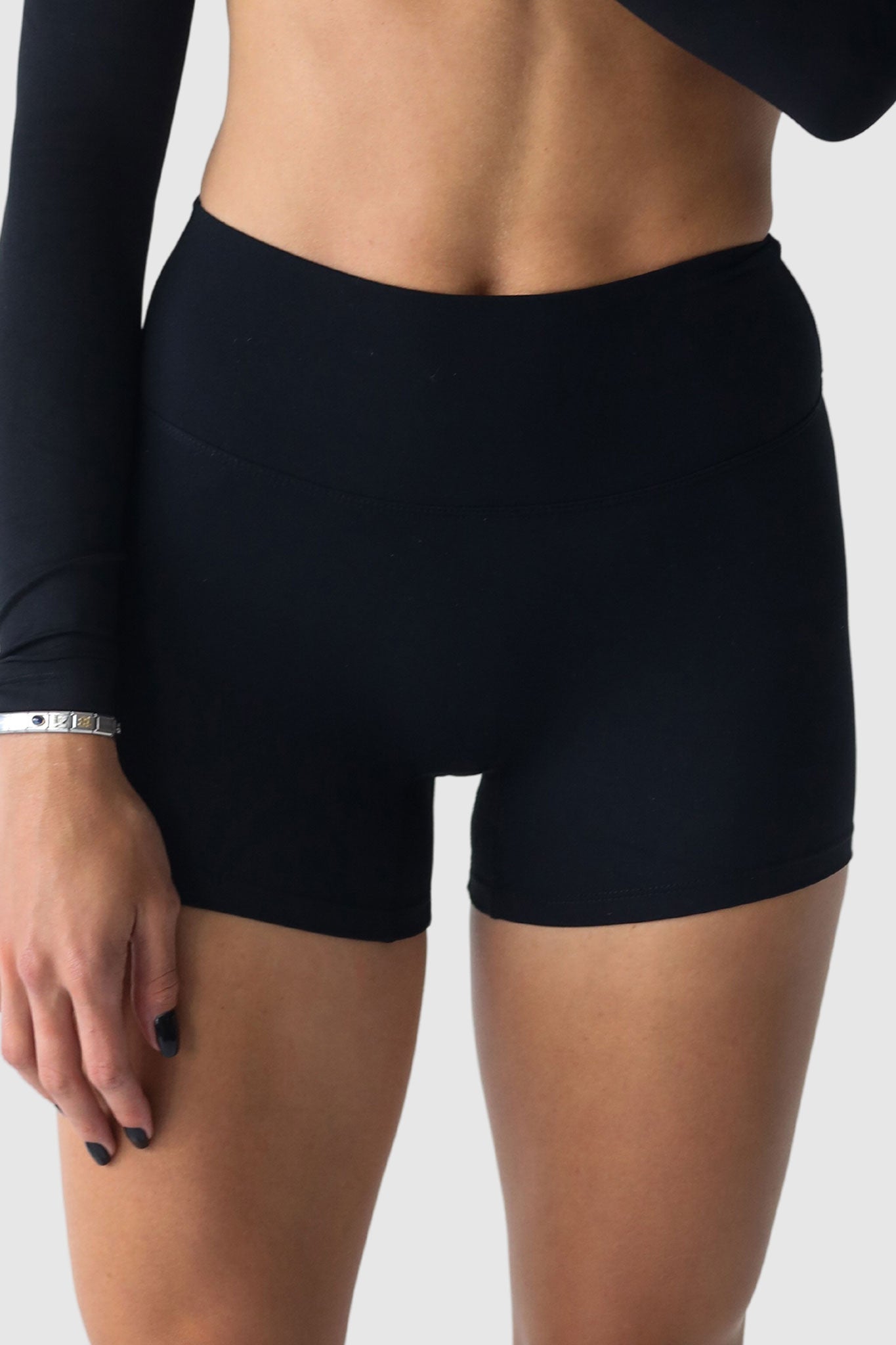 Luxe Shorts | Lunar Black