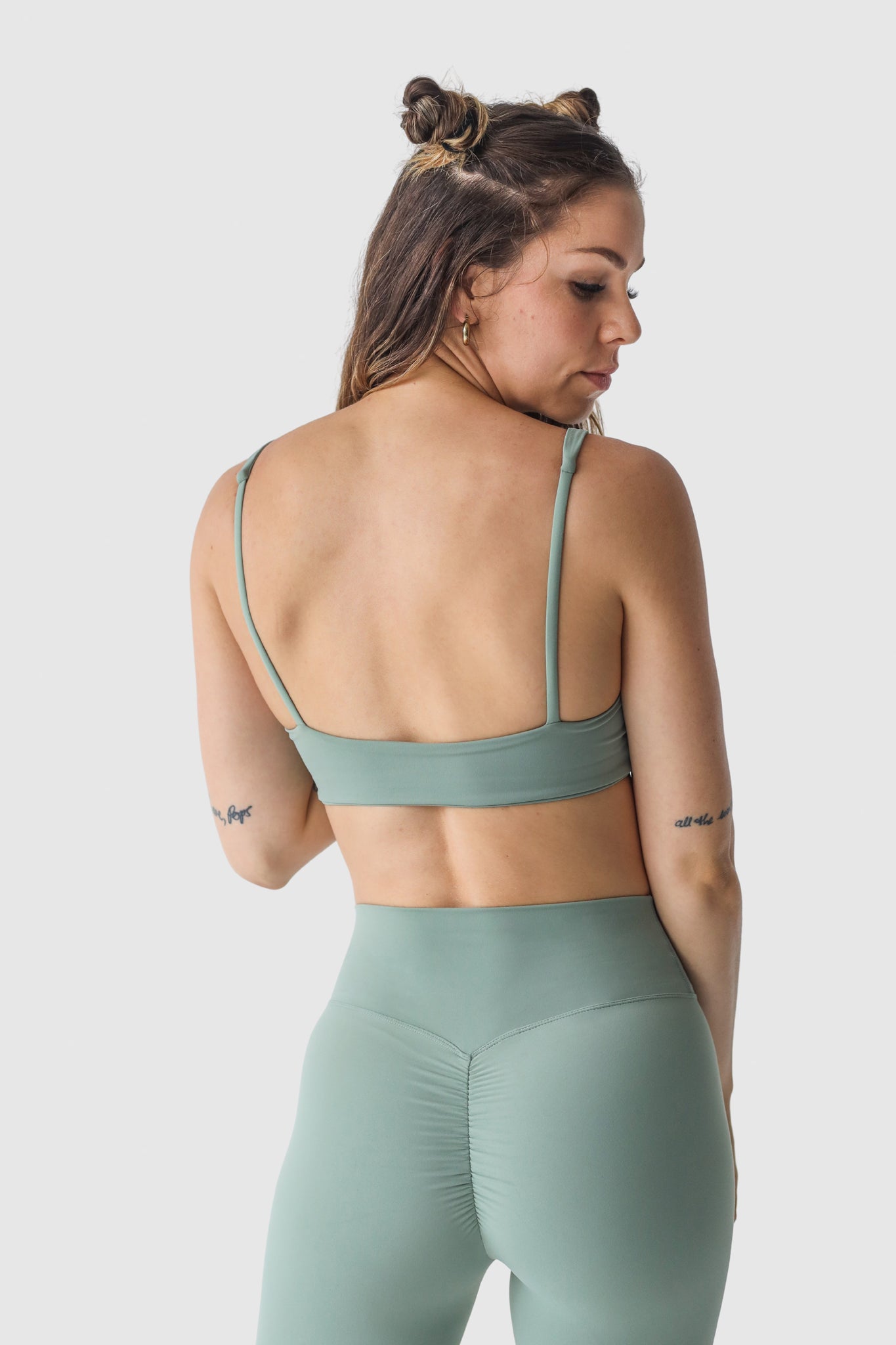 Luxe Sports Bra | Pistachio Green
