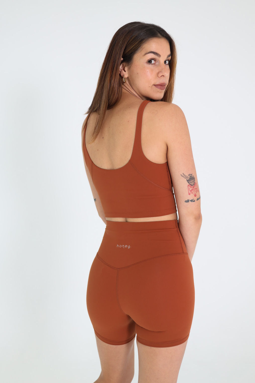 Studio Crop | Terracotta