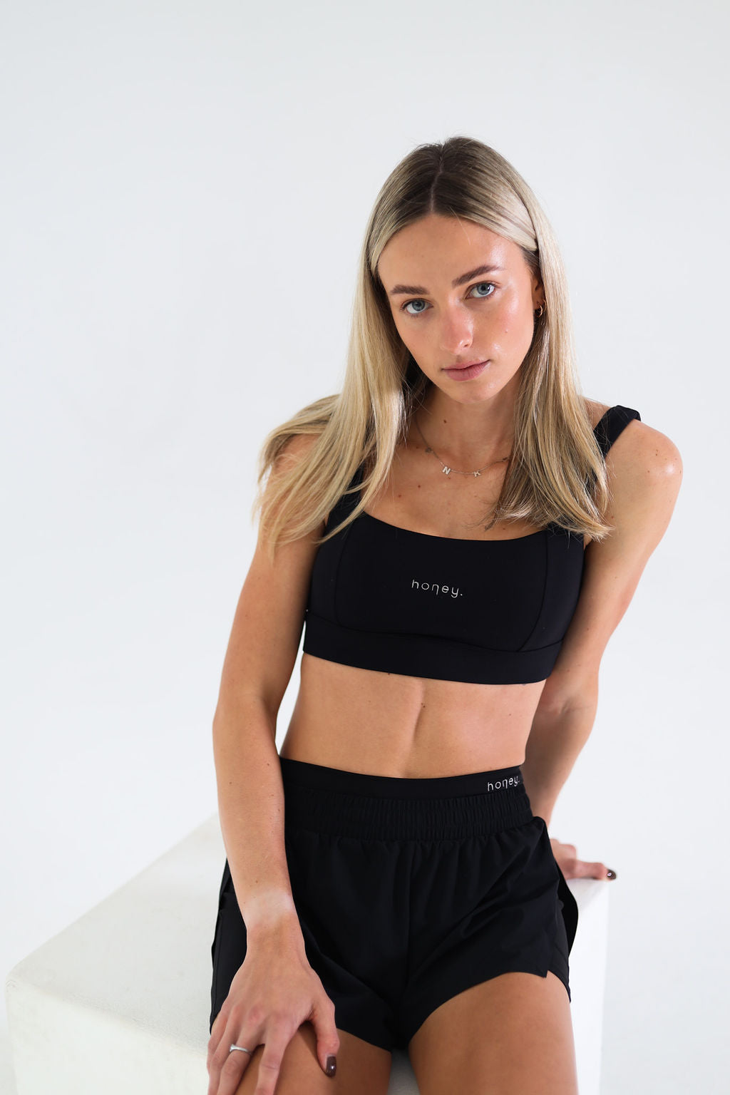 Run Sports Bra | Onyx