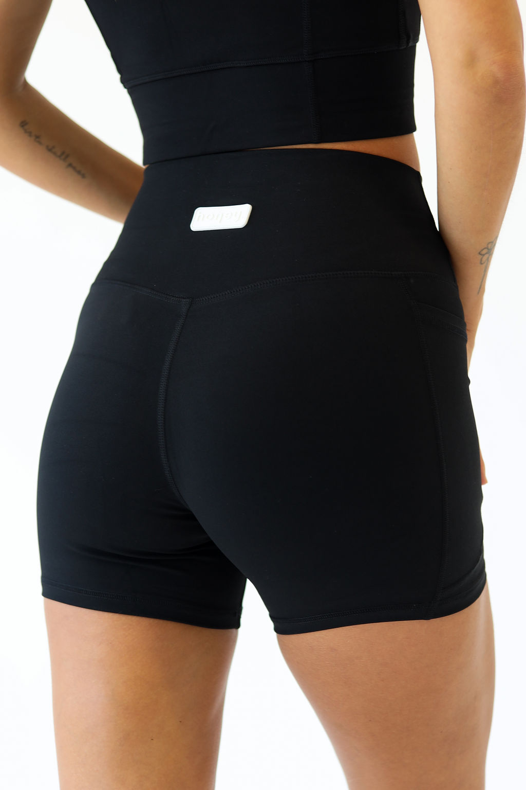 Elevate Shorts | Midnight Black