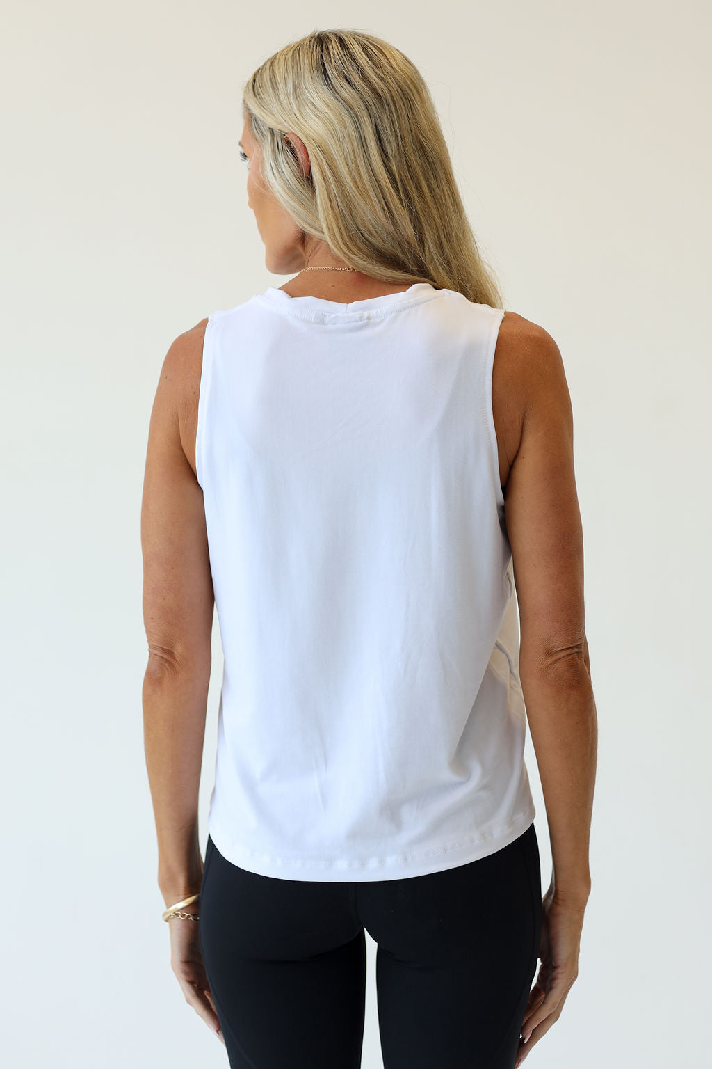 Staple Top | White